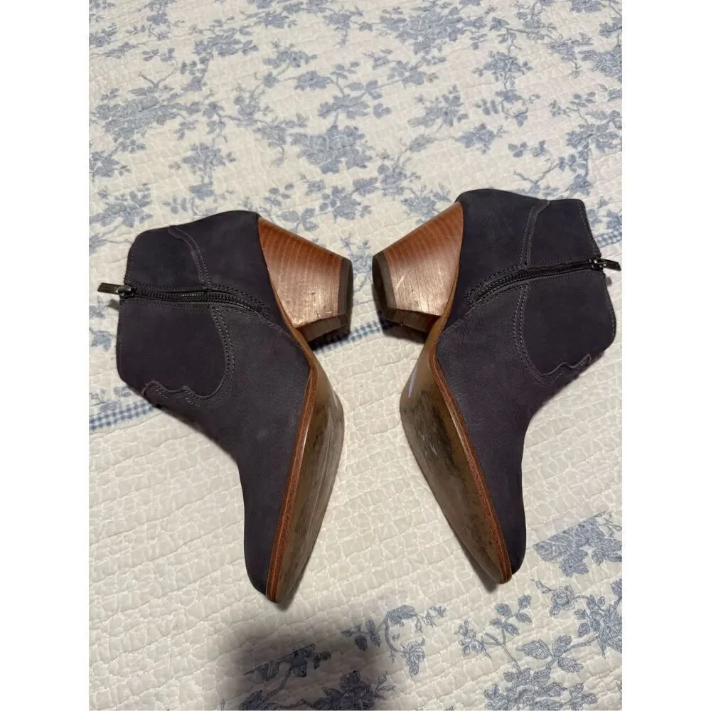 Frye Reina ankle in gray leather booties western details 8.5